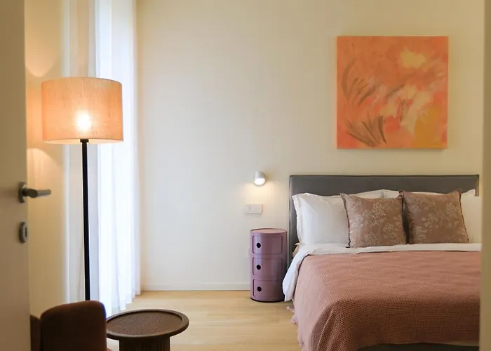 Isabella Βίλα Μενάτζιο